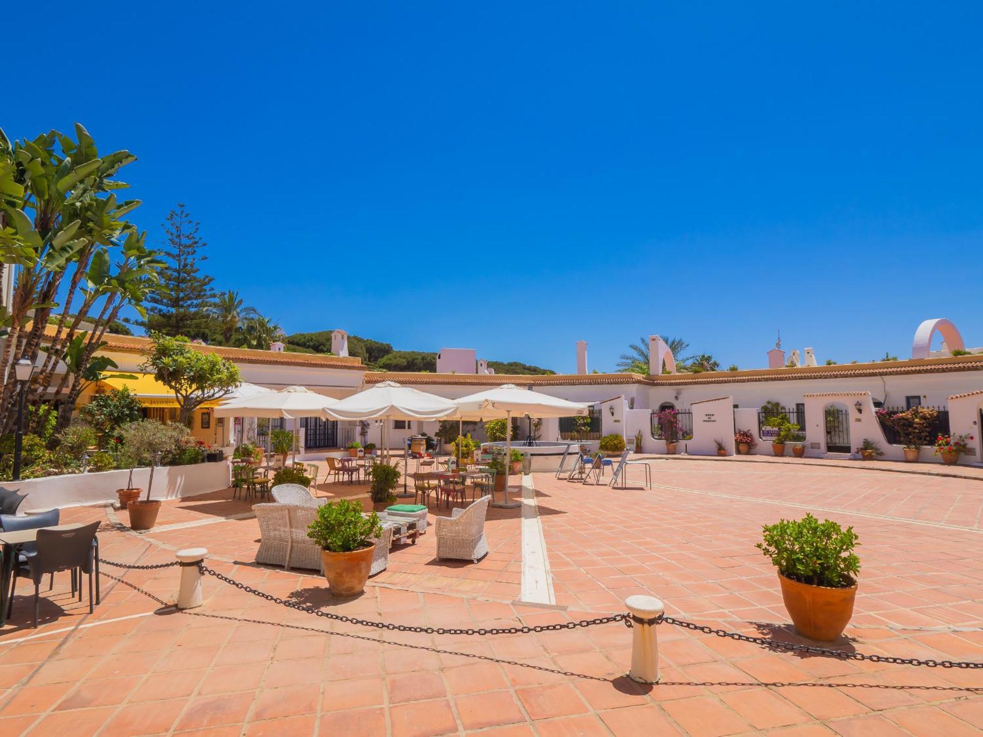 Cubo's Estudio Cabopino Port & Parking Apartamento *