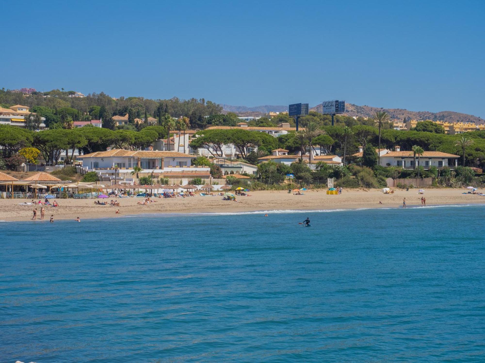 Cubo's Estudio Cabopino Port & Parking Apartamento